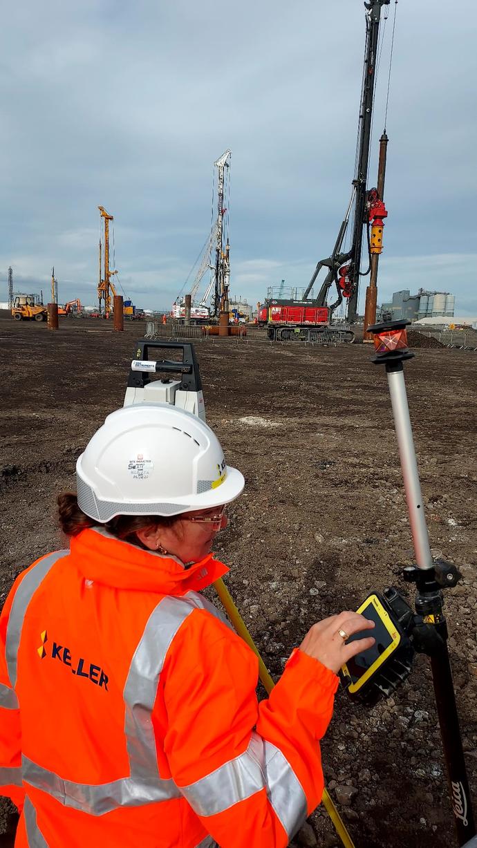A GEO-Instruments Surveyor using Leica iCON Equipment